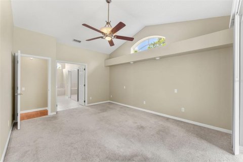 House in Orlando, Florida 4 bedrooms, 227.24 sq.m. № 2349777 - photo 19