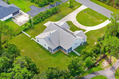 House in Orlando, Florida 4 bedrooms, 227.24 sq.m. № 2349777 - photo 11