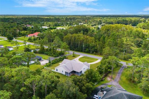 House in Orlando, Florida 4 bedrooms, 227.24 sq.m. № 2349777 - photo 5