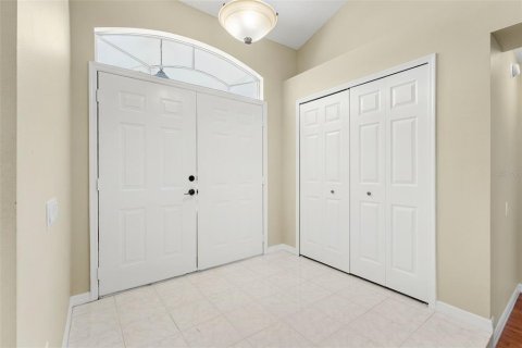 House in Orlando, Florida 4 bedrooms, 227.24 sq.m. № 2349777 - photo 12