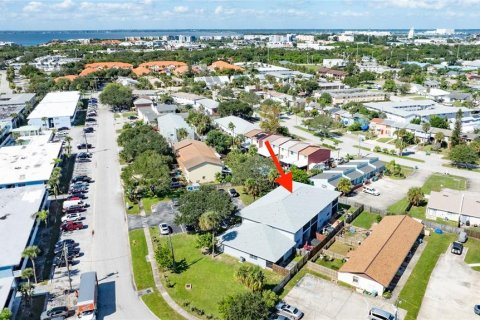 Immobilier commercial à vendre à Cape Canaveral, Floride: 8 chambres, 412.49 m2 № 2429359 - photo 18