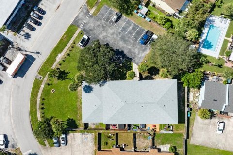 Immobilier commercial à vendre à Cape Canaveral, Floride: 8 chambres, 412.49 m2 № 2429359 - photo 21