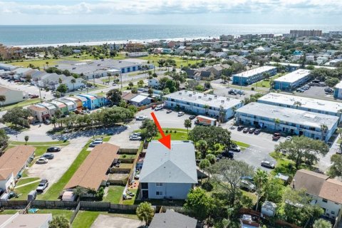 Immobilier commercial à vendre à Cape Canaveral, Floride: 8 chambres, 412.49 m2 № 2429359 - photo 12