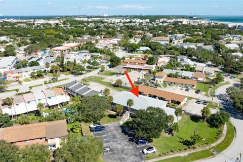Immobilier commercial à vendre à Cape Canaveral, Floride: 8 chambres, 412.49 m2 № 2429359 - photo 15