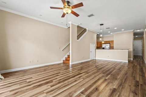 Townhouse in Tampa, Florida 2 bedrooms, 146.14 sq.m. № 2302361 - photo 19