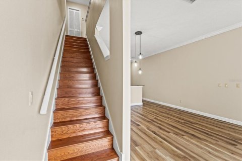Townhouse in Tampa, Florida 2 bedrooms, 146.14 sq.m. № 2302361 - photo 22