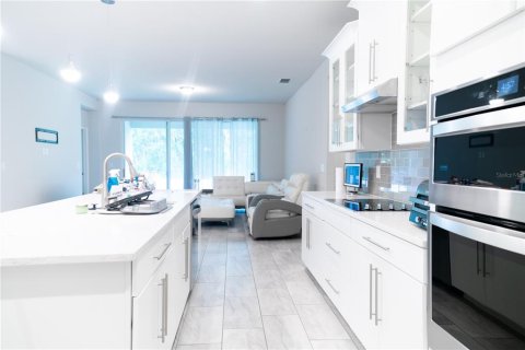 House in Riverview, Florida 4 bedrooms, 219.81 sq.m. № 1857942 - photo 6