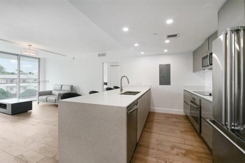 Condominio en venta en North Miami Beach, Florida, 2 dormitorios, 89.93 m2 № 1770654 - foto 20