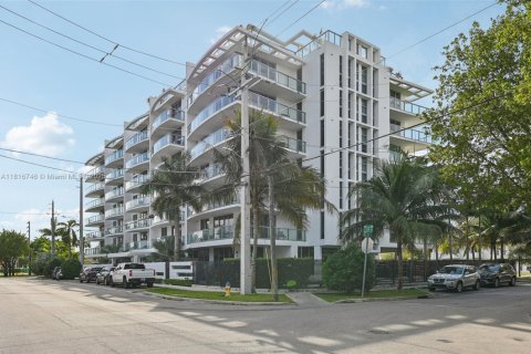 Condominio en venta en North Miami Beach, Florida, 2 dormitorios, 89.93 m2 № 1770654 - foto 29