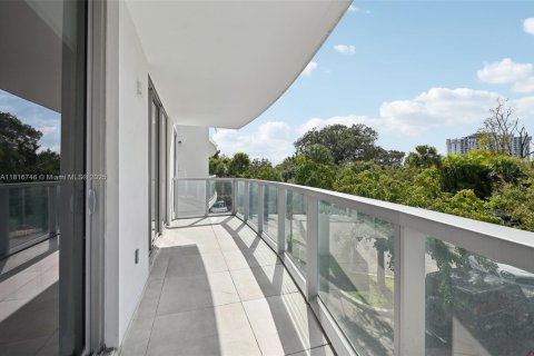 Condominio en venta en North Miami Beach, Florida, 2 dormitorios, 89.93 m2 № 1770654 - foto 24