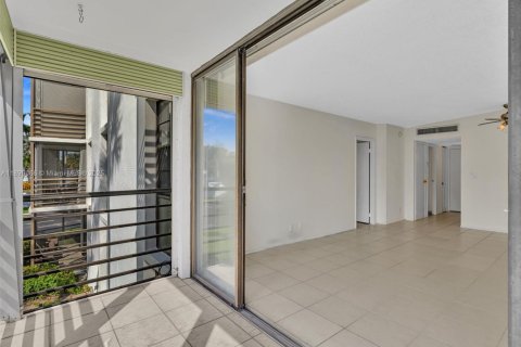 Купить кондоминиум в Авентура, Флорида 1 спальня, 68.84м2, № 2014855 - фото 23