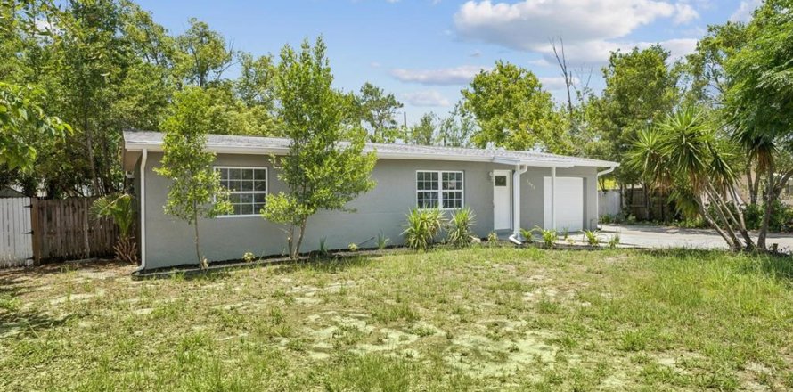Villa ou maison à Holiday, Floride 3 chambres, 102.19 m2 № 1784322
