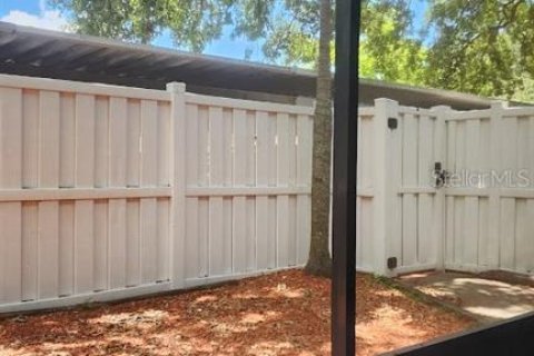 Touwnhouse à vendre à Tampa, Floride: 3 chambres, 120.4 m2 № 1805166 - photo 2
