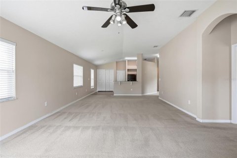 Casa en venta en Land O' Lakes, Florida, 3 dormitorios, 139.35 m2 № 2339444 - foto 10