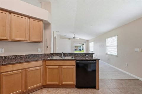 Casa en venta en Land O' Lakes, Florida, 3 dormitorios, 139.35 m2 № 2339444 - foto 15
