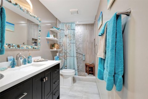 House in Delray Beach, Florida 2 bedrooms, 141.86 sq.m. № 1988395 - photo 12