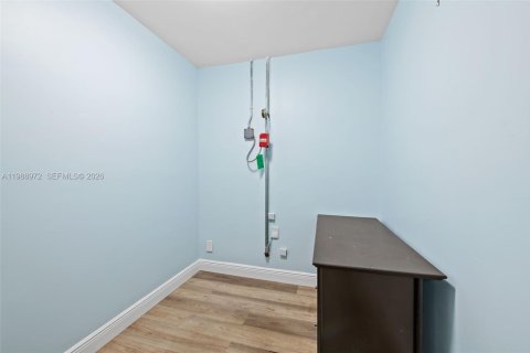 Villa ou maison à vendre à Boca Raton, Floride: 5 chambres, 174.28 m2 № 2051651 - photo 11