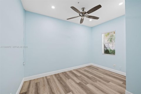 Villa ou maison à vendre à Boca Raton, Floride: 5 chambres, 174.28 m2 № 2051651 - photo 3