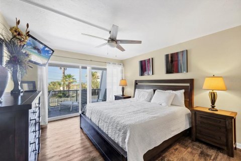 Copropriété à vendre à Sarasota, Floride: 2 chambres, 106.28 m2 № 1718963 - photo 18
