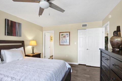 Copropriété à vendre à Sarasota, Floride: 2 chambres, 106.28 m2 № 1718963 - photo 20