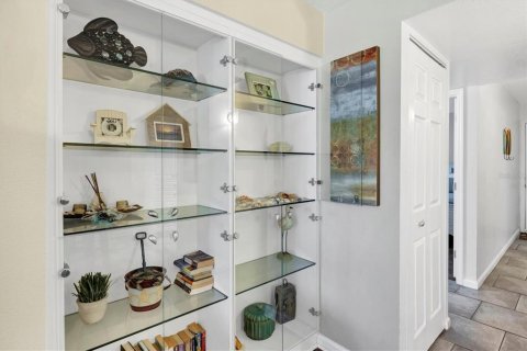 Copropriété à vendre à Sarasota, Floride: 2 chambres, 106.28 m2 № 1718963 - photo 14