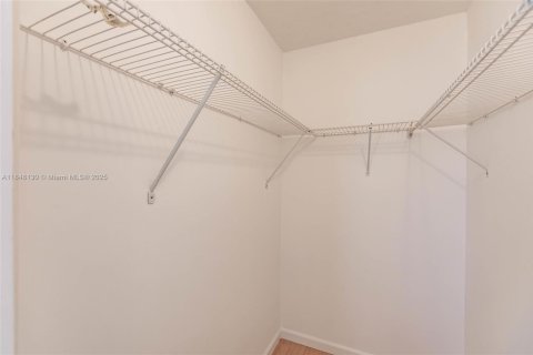 Condo in Greenacres, Florida, 2 bedrooms  № 1849316 - photo 28