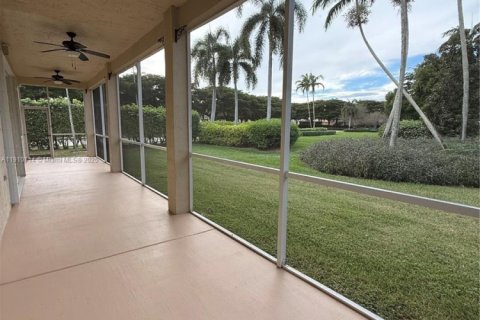 Снять в аренду виллу или дом в Уэстон, Флорида 4 спальни, 196.49м2, № 1965923 - фото 12