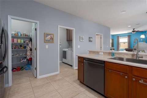 House in Ellenton, Florida 4 bedrooms, 235.04 sq.m. № 1550397 - photo 16