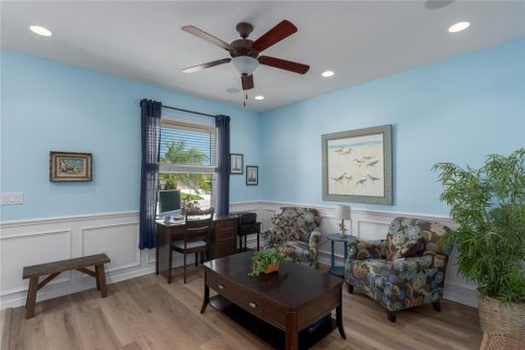House in Ellenton, Florida 4 bedrooms, 235.04 sq.m. № 1550397 - photo 9