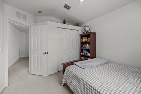 House in Port St. Lucie, Florida 4 bedrooms, 216.93 sq.m. № 2394838 - photo 29