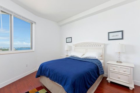 Condominio en alquiler en West Palm Beach, Florida, 2 dormitorios, 109.16 m2 № 2077713 - foto 12