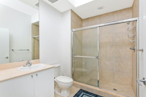 Condominio en alquiler en West Palm Beach, Florida, 2 dormitorios, 109.16 m2 № 2077713 - foto 14