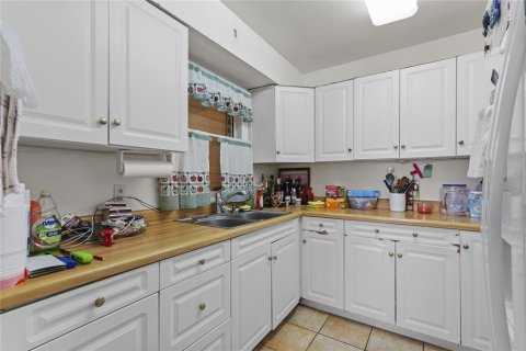 House in Altamonte Springs, Florida 3 bedrooms, 126.25 sq.m. № 1408051 - photo 27