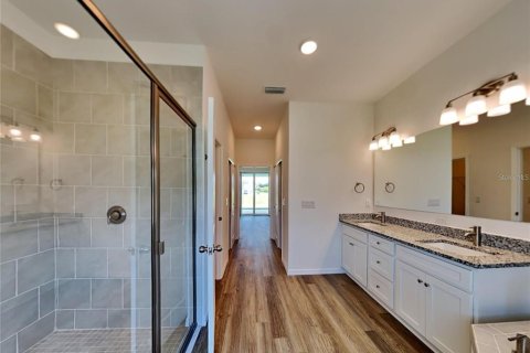 House in Port Charlotte, Florida 4 bedrooms, 177.81 sq.m. № 1637693 - photo 10