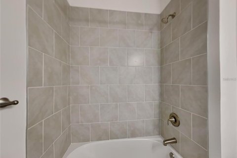 House in Port Charlotte, Florida 4 bedrooms, 177.81 sq.m. № 1637693 - photo 17