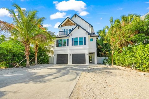 Villa ou maison à vendre à Sarasota, Floride: 8 chambres, 377.18 m2 № 2272906 - photo 3