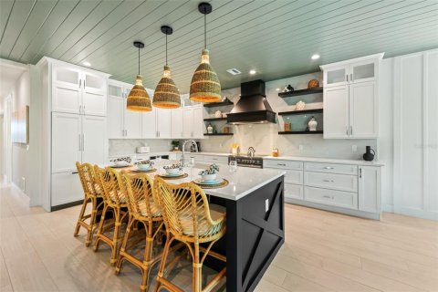 Villa ou maison à vendre à Sarasota, Floride: 8 chambres, 377.18 m2 № 2272906 - photo 9