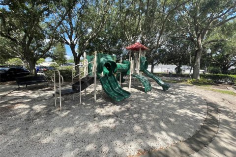 Condo in Orlando, Florida, 3 bedrooms  № 1838555 - photo 6
