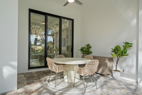 Casa en venta en Vero Beach, Florida, 4 dormitorios, 209.4 m2 № 1020165 - foto 1