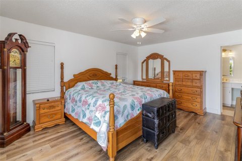 Casa en venta en Port Charlotte, Florida, 3 dormitorios, 165.09 m2 № 1894817 - foto 12