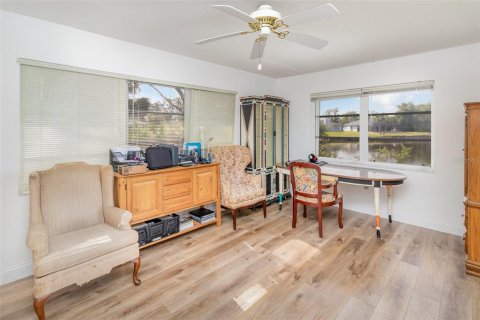 Casa en venta en Port Charlotte, Florida, 3 dormitorios, 165.09 m2 № 1894817 - foto 9