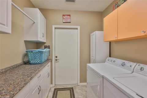 Condo in Sun City Center, Florida, 3 bedrooms  № 1778163 - photo 22