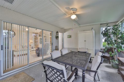 Condo in Sun City Center, Florida, 3 bedrooms  № 1778163 - photo 11