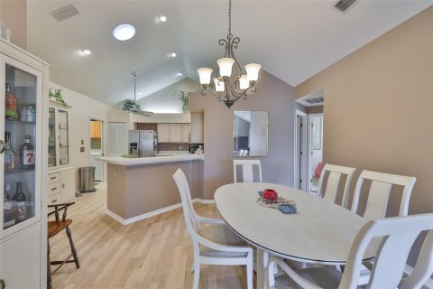Condo in Sun City Center, Florida, 3 bedrooms  № 1778163 - photo 21