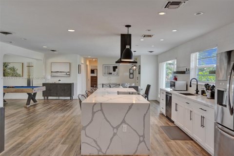 Casa en alquiler en Wilton Manors, Florida, 4 dormitorios, 222.69 m2 № 1881506 - foto 28