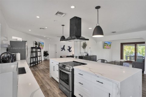 Casa en alquiler en Wilton Manors, Florida, 4 dormitorios, 222.69 m2 № 1881506 - foto 27