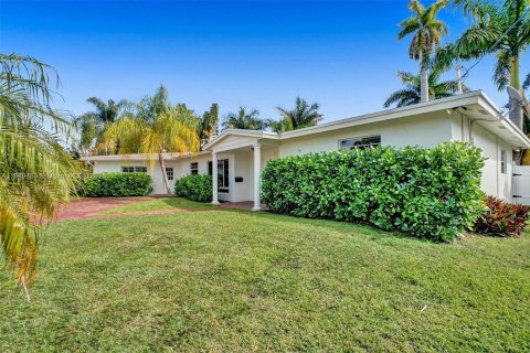 Casa en alquiler en Wilton Manors, Florida, 4 dormitorios, 222.69 m2 № 1881506 - foto 4