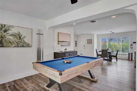 Casa en alquiler en Wilton Manors, Florida, 4 dormitorios, 222.69 m2 № 1881506 - foto 18