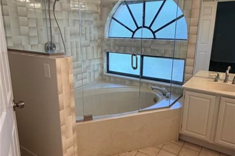 Copropriété à vendre à Orlando, Floride: 2 chambres, 128.21 m2 № 2123189 - photo 15