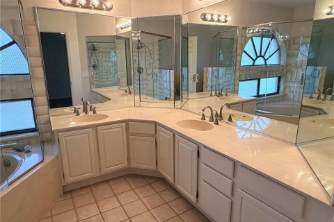 Copropriété à vendre à Orlando, Floride: 2 chambres, 128.21 m2 № 2123189 - photo 14